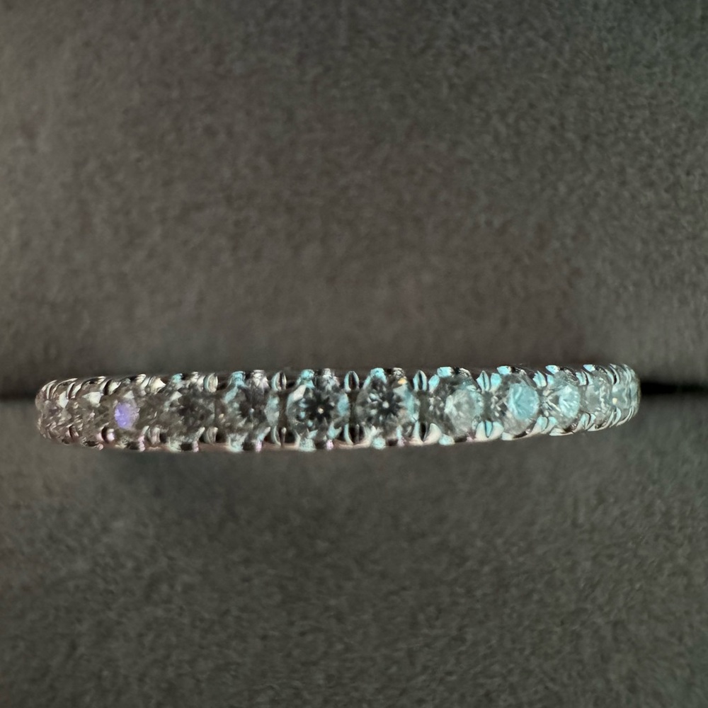 Moissanite wedding band - Picture 9 of 9